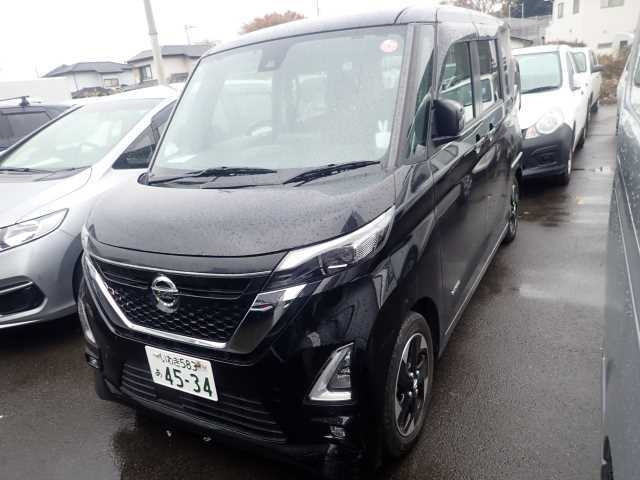 NISSAN ROOX 2020