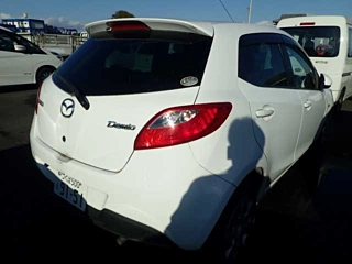 MAZDA DEMIO 2014