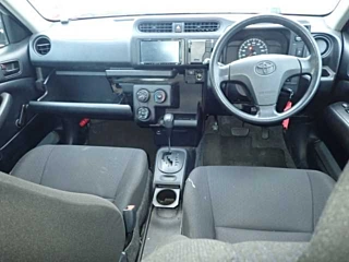 TOYOTA SUCCEED 2019