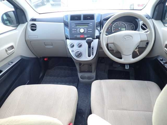 DAIHATSU MIRA 2010