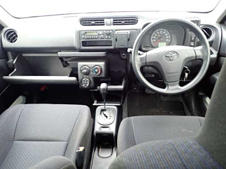 TOYOTA PROBOX 2017