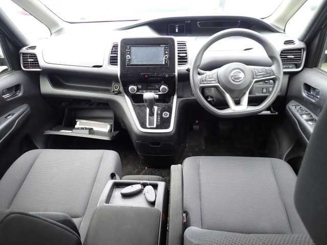 NISSAN SERENA 2018