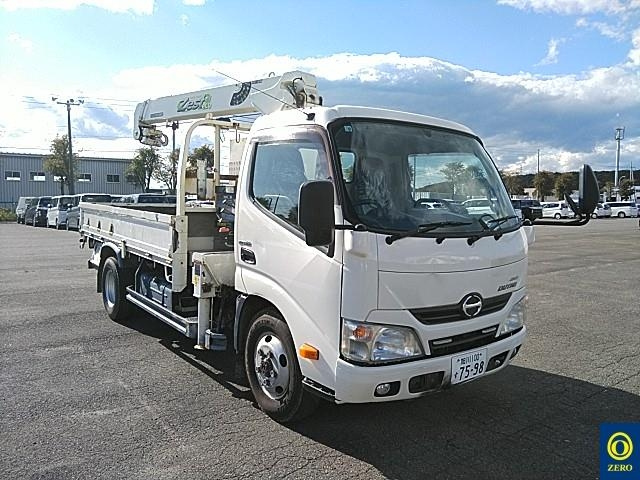 HINO DUTRO 2016