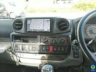 HINO DUTRO 2016