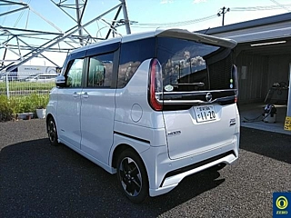 NISSAN ROOX 2020