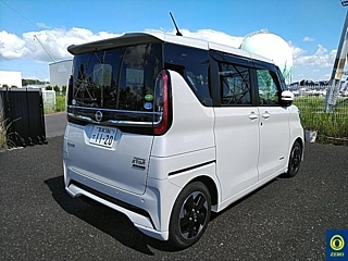 NISSAN ROOX 2020