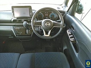NISSAN ROOX 2020