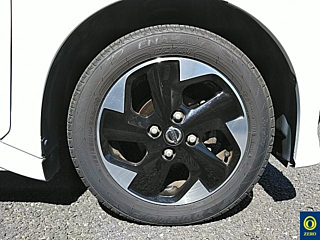 NISSAN ROOX 2020