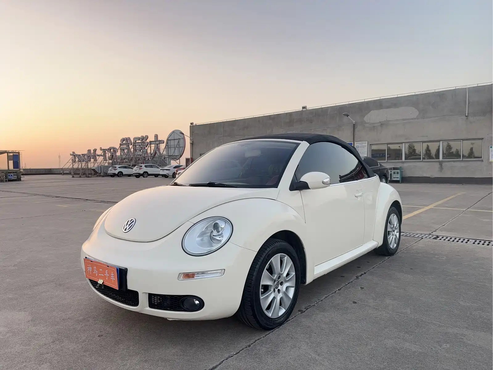 VOLKSWAGEN BEETLE 2009