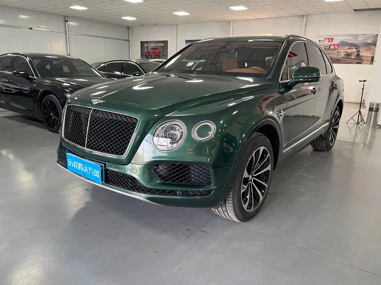 BENTLEY BENTAYGA 2020