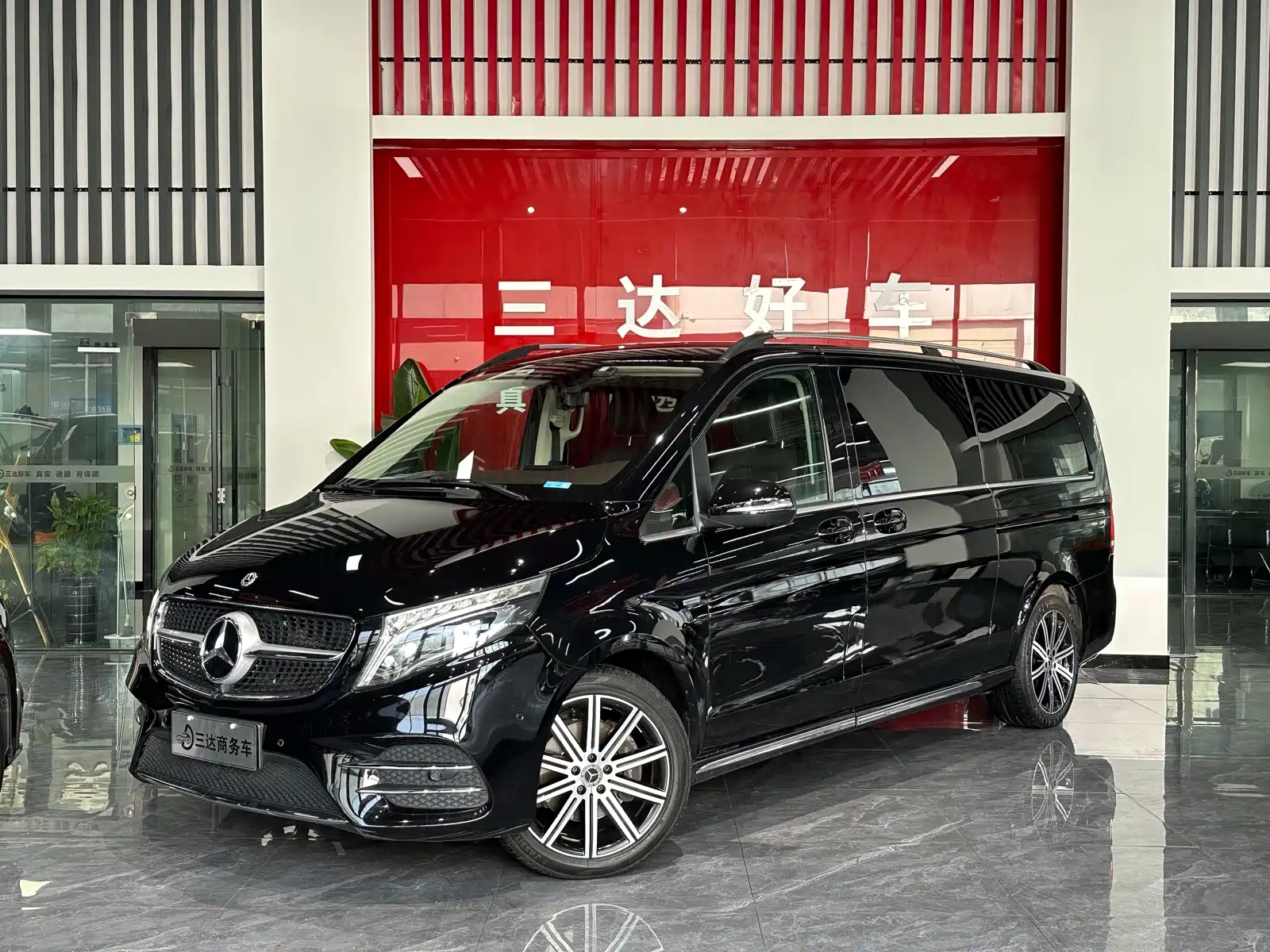 MERCEDES-BENZ V-CLASS 2022