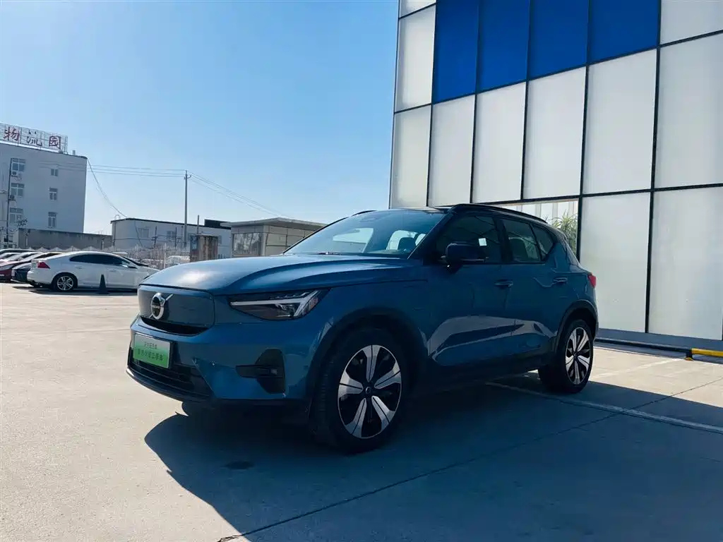 VOLVO XC40 NEW ENERGY 2023