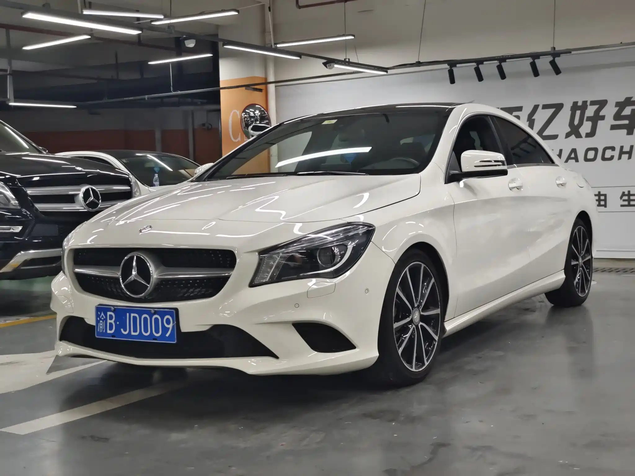 MERCEDES-BENZ CLA 2015