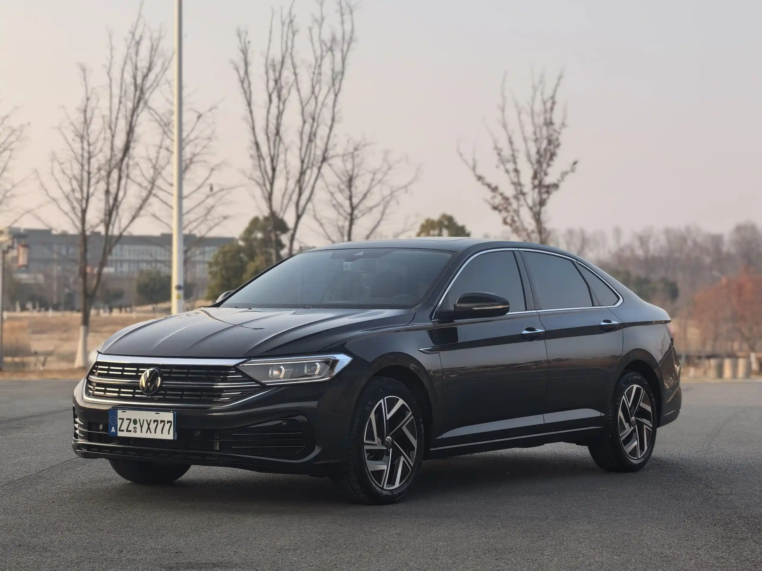 VOLKSWAGEN SAGITAR 2023