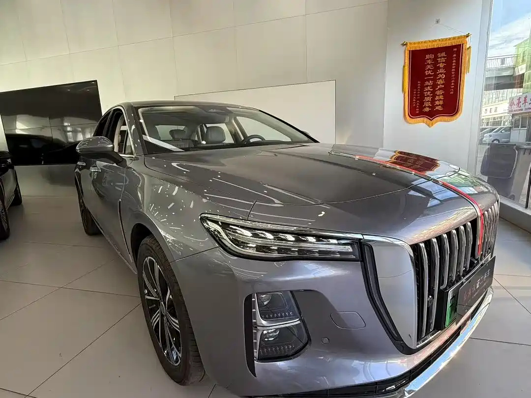 HONGQI H5 PHEV 2025