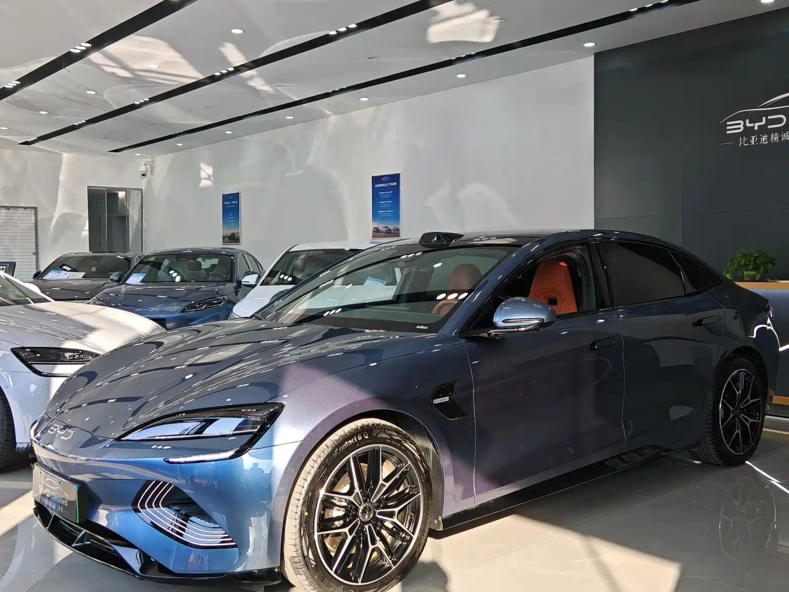 BYD SEAL 2025