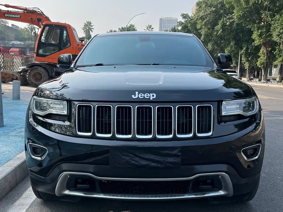 JEEP GRAND CHEROKEE 2015