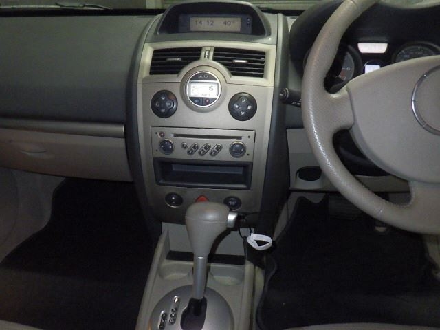 RENAULT MEGANE 2008