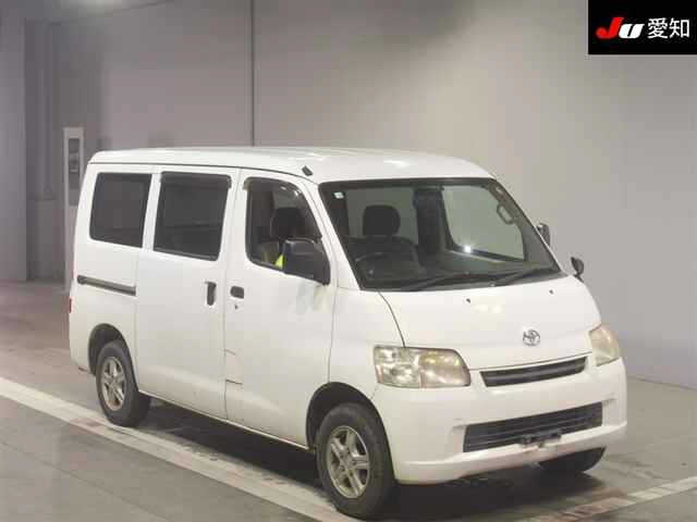 TOYOTA TOWN ACE VAN 2013