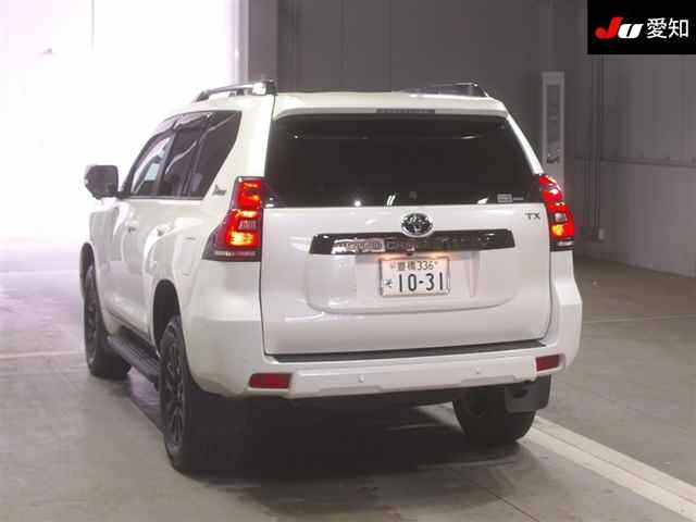 TOYOTA LAND CRUISER PRADO 2021