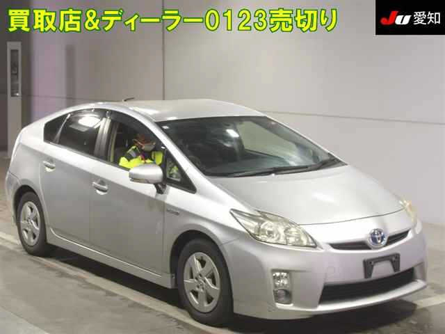 TOYOTA PRIUS 2010