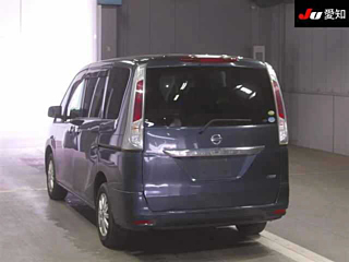 NISSAN SERENA 2011