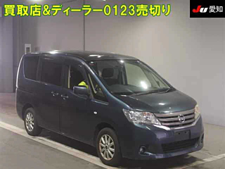 NISSAN SERENA 2011