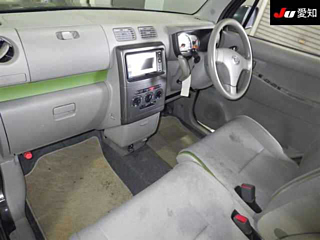 DAIHATSU MOVE CONTE 2014