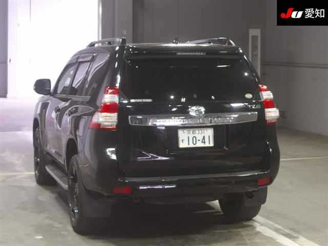 TOYOTA LAND CRUISER PRADO 2016