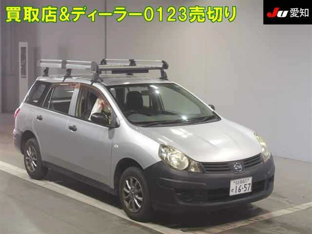 NISSAN AD 2009