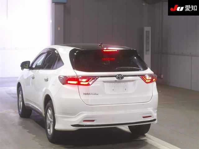 TOYOTA HARRIER 2014