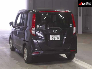 TOYOTA ROOMY 2016