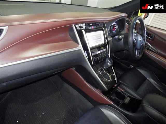 TOYOTA HARRIER 2014