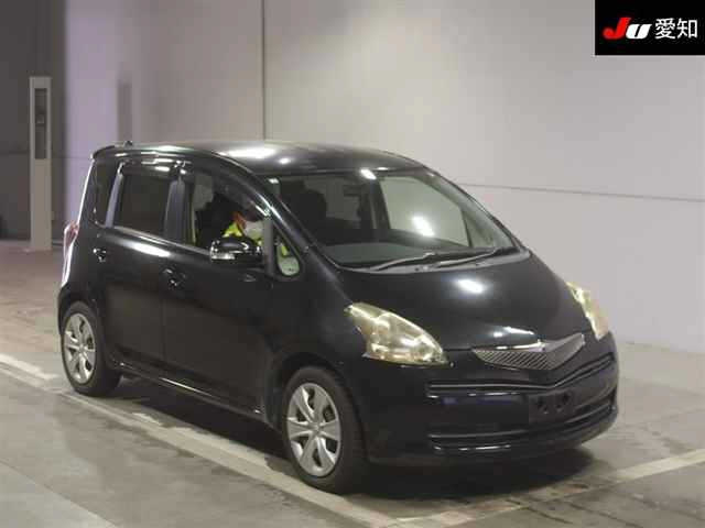 TOYOTA RACTIS 2010