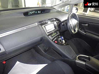 TOYOTA PRIUS PHV 2013