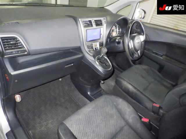 TOYOTA RACTIS 2013