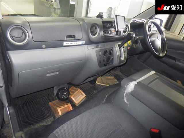 NISSAN CARAVAN VAN 2020