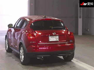 NISSAN JUKE 2011
