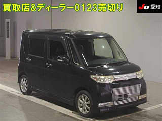 DAIHATSU TANTO 2008