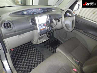 DAIHATSU TANTO 2012