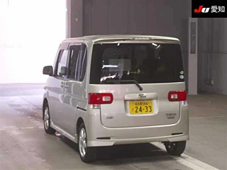 DAIHATSU TANTO 2012