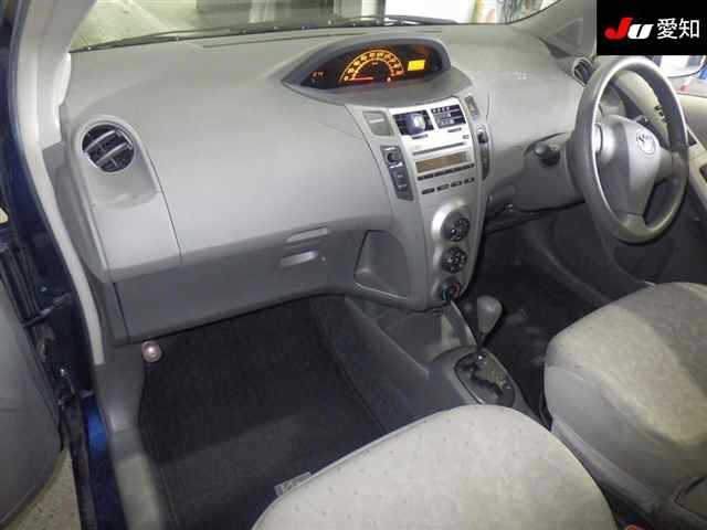 TOYOTA VITZ 2008