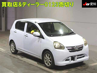 DAIHATSU MIRA E S 2012