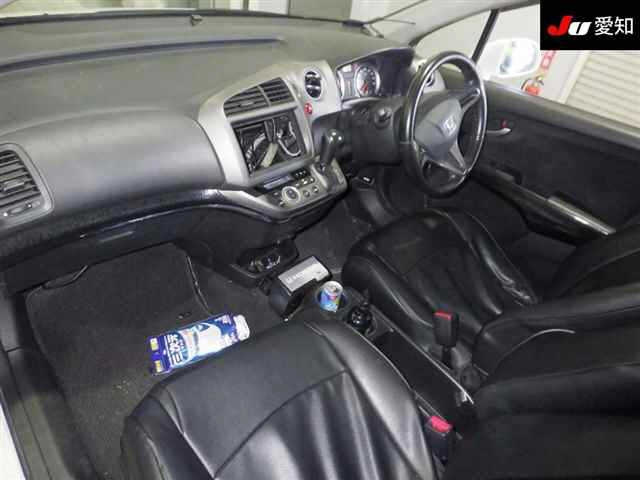 HONDA STREAM 2008