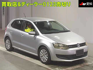 VOLKSWAGEN POLO 2010
