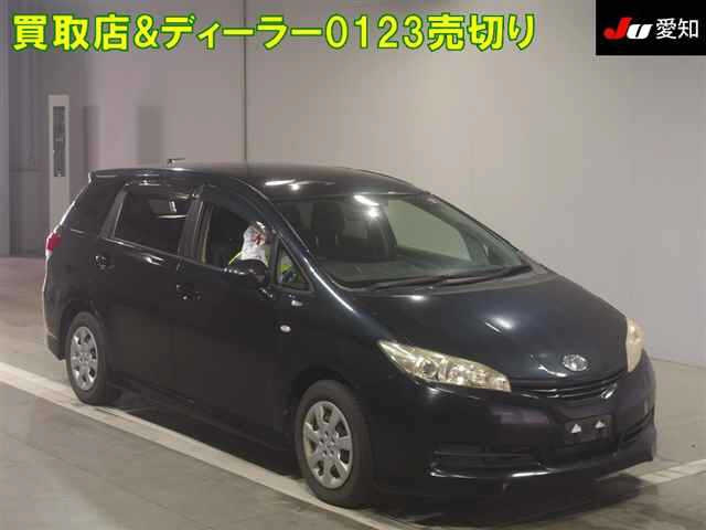 TOYOTA WISH 2011