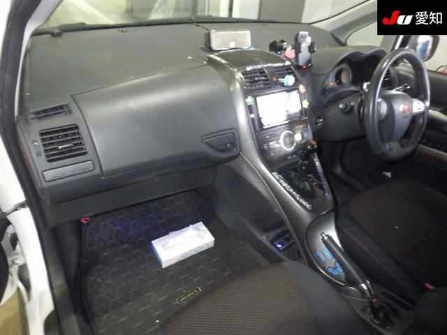 TOYOTA AURIS 2010