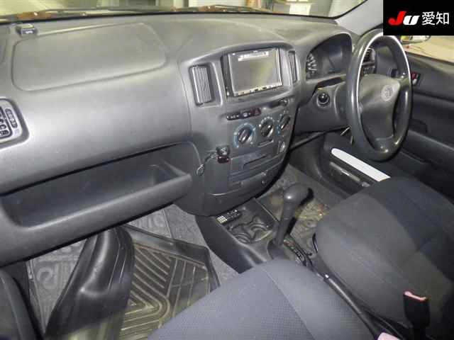 TOYOTA PROBOX 2010