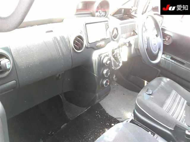 TOYOTA SPADE 2015