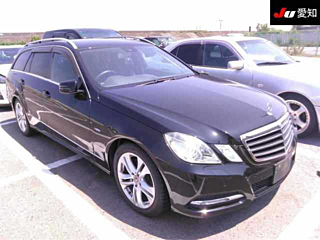 MERCEDES BENZ E CLASS WAGON 2010